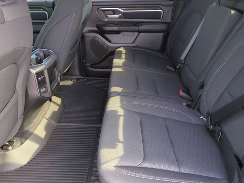 New 2026 RAM 1500 Big Horn AWD/4WD image 17