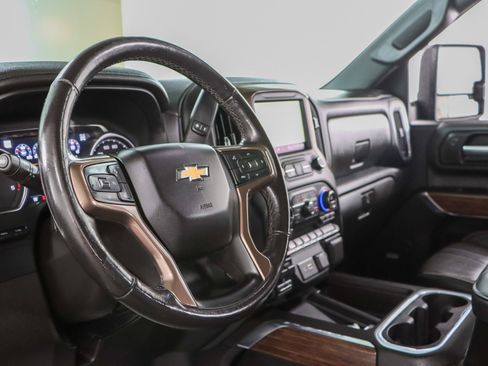 Used 2021 Chevrolet Silverado 2500 High Country w/ Z71 Off-Road Package AWD/4WD image 27