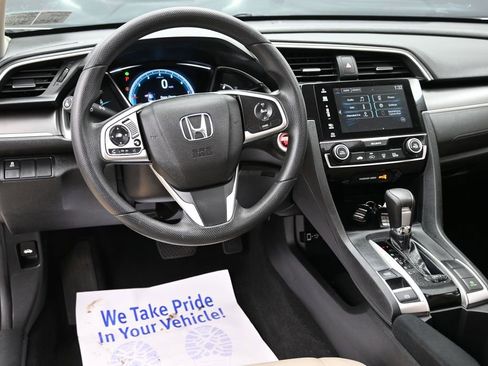 Used 2018 Honda Civic EX image 31