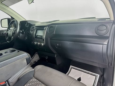 Used 2019 Toyota Tundra SR AWD/4WD image 29