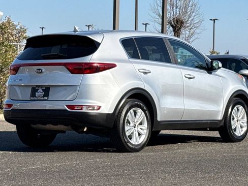 Used 2018 Kia Sportage LX FWD image 5
