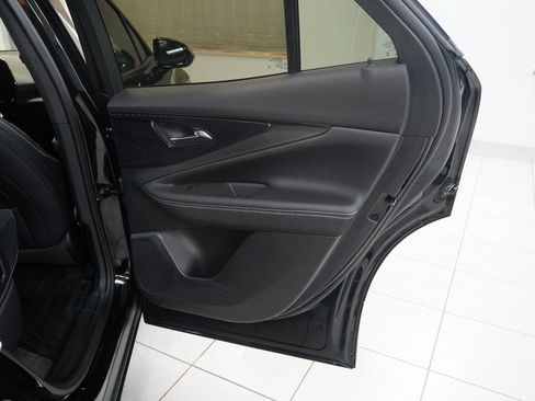 New 2025 Chevrolet Blazer EV LT image 24