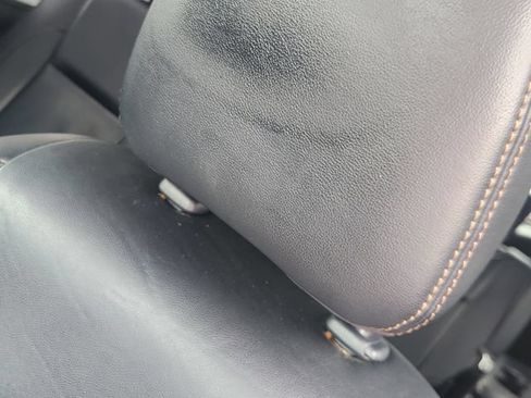 Used 2019 Toyota Highlander XLE FWD image 24