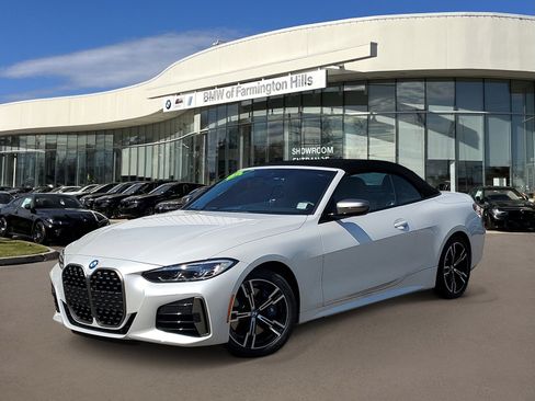 Used 2024 BMW 440i xDrive Convertible w/ Premium Package AWD/4WD image 1