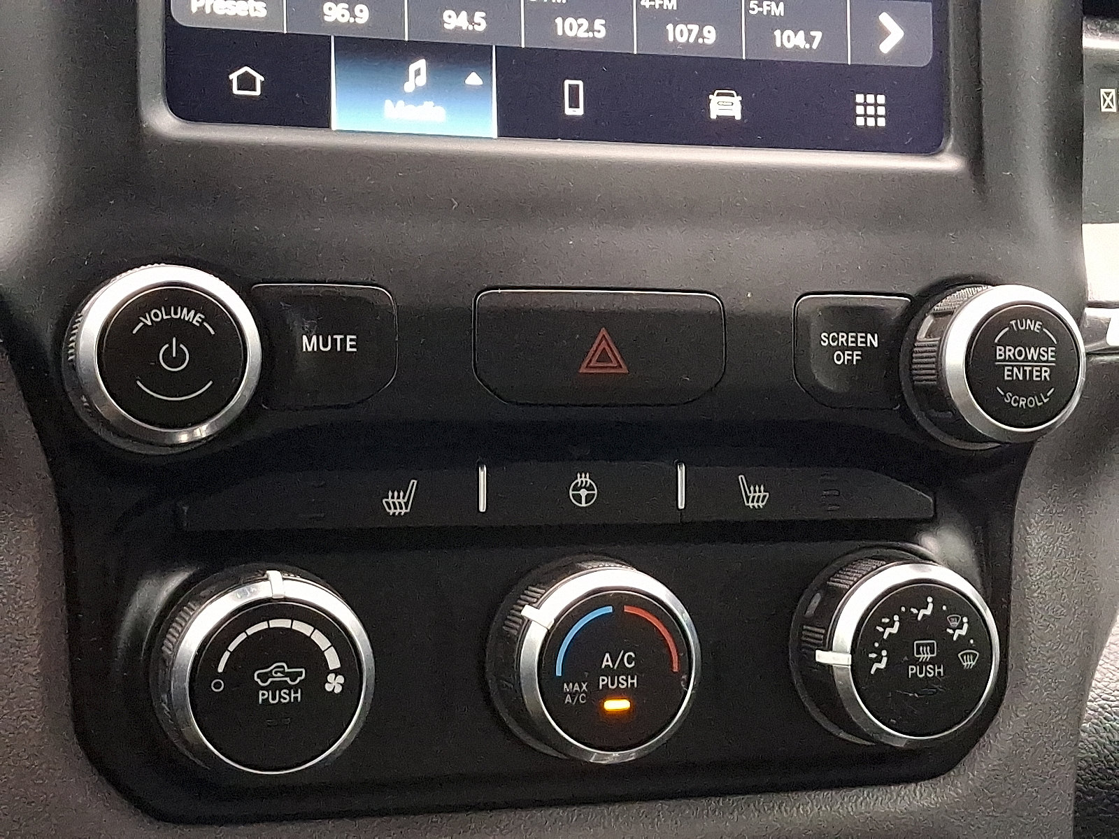Certified 2024 RAM 1500 Big Horn AWD/4WD image 15