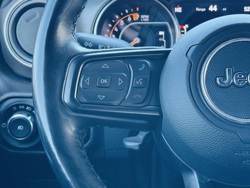 Used 2022 Jeep Wrangler Unlimited Sport image 20