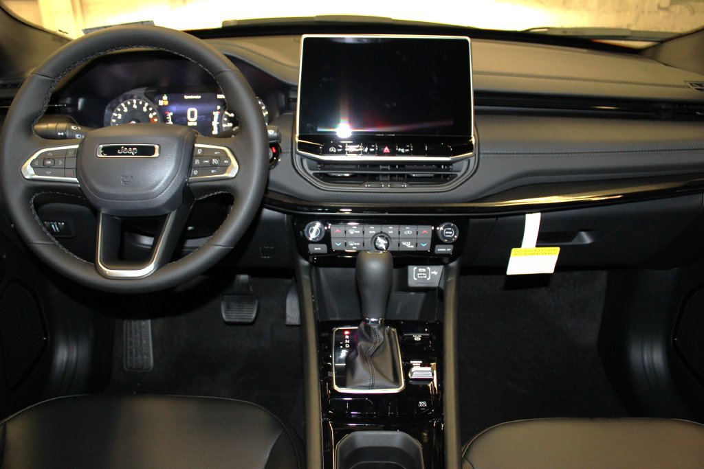 New 2026 Jeep Compass Limited AWD/4WD image 9