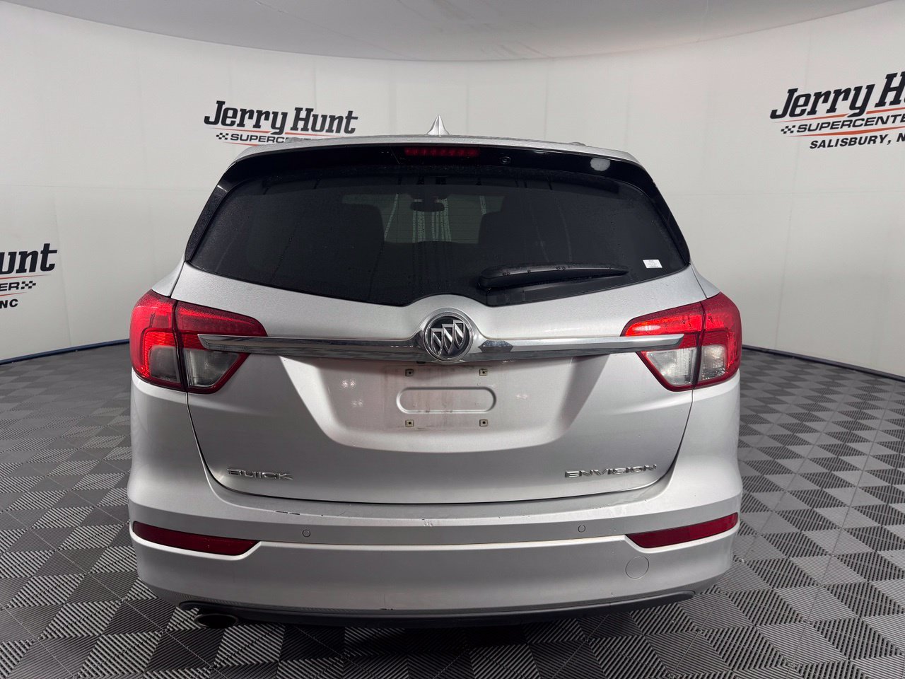 Used 2017 Buick Envision Essence FWD image 8