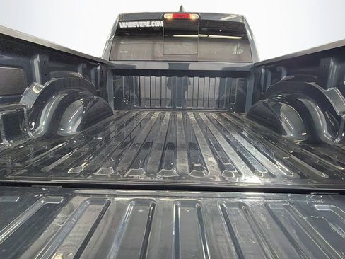 Used 2025 RAM 1500 Big Horn AWD/4WD image 30