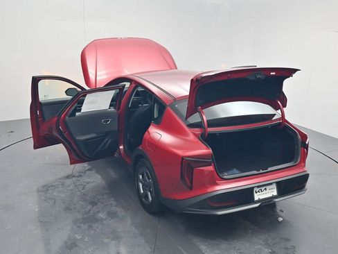 New 2025 Kia K4 LXS image 49