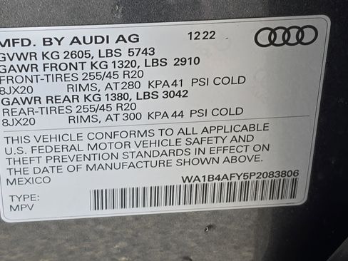 Used 2023 Audi SQ5 Premium Plus w/ Premium Plus Package image 36