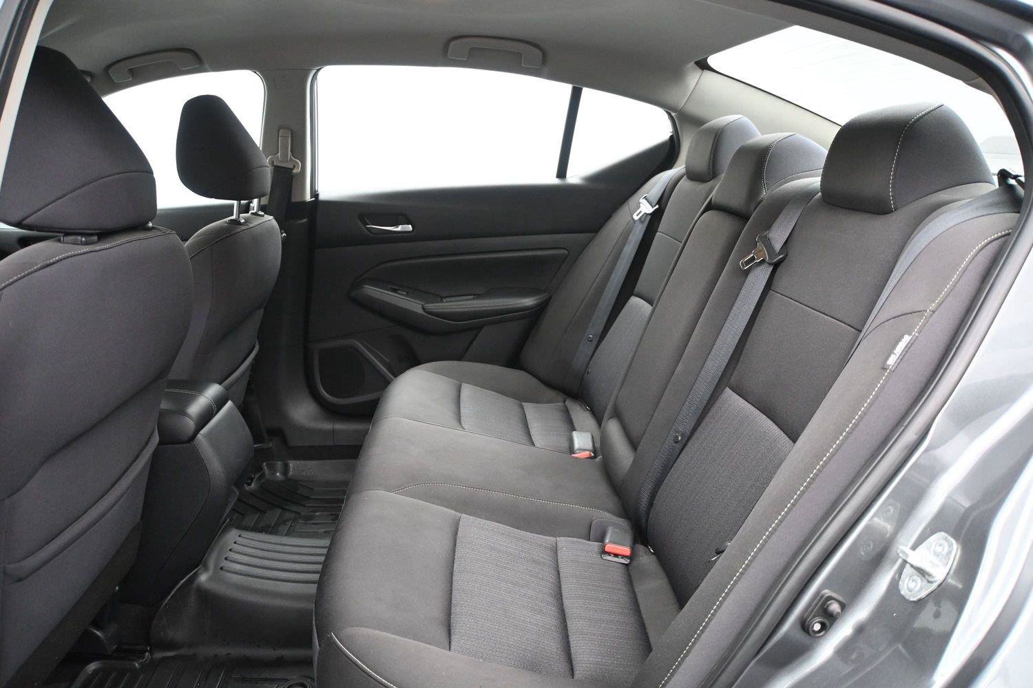Used 2020 Nissan Altima 2.5 S FWD image 8
