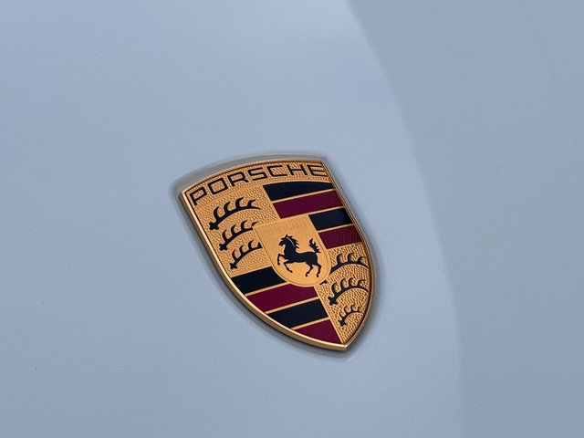 Certified 2026 Porsche Macan AWD/4WD image 28