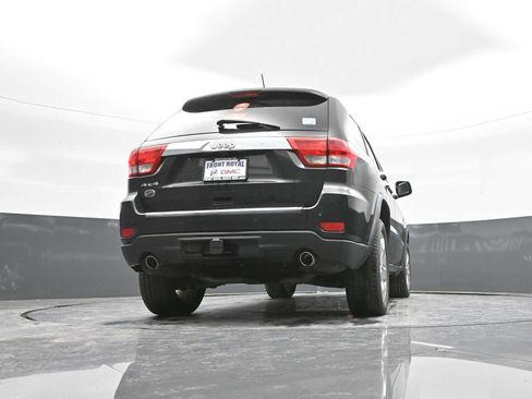 Used 2011 Jeep Grand Cherokee Overland Summit image 50