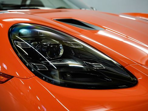 Used 2024 Porsche 718 Boxster Spyder RS RWD image 36