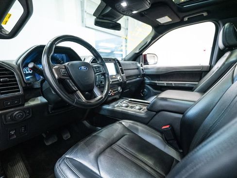 Used 2021 Ford Expedition Max Limited image 4