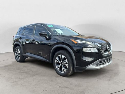 Used 2023 Nissan Rogue SV image 1