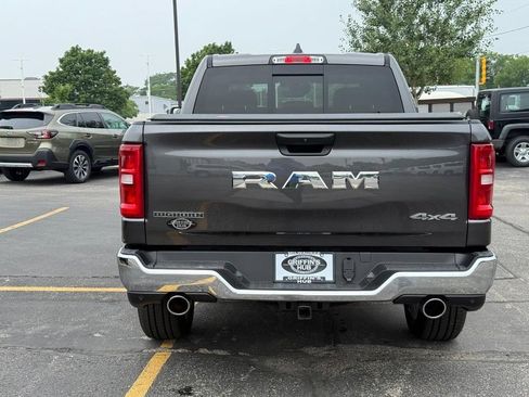 Used 2026 RAM 1500 Big Horn AWD/4WD image 4