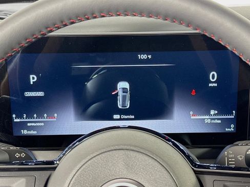 New 2026 Nissan Kicks SR FWD image 13