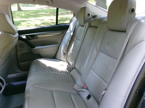 Used 2010 Acura TL w/ Technology Package FWD image 25