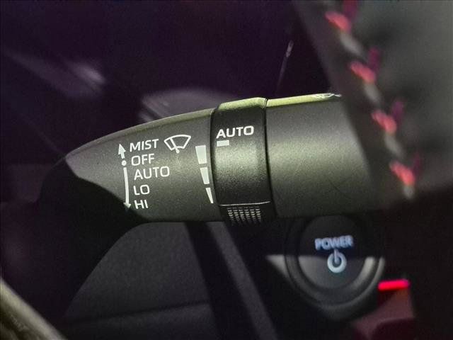 Used 2026 Toyota Prius Plug-In Hybrid FWD image 10