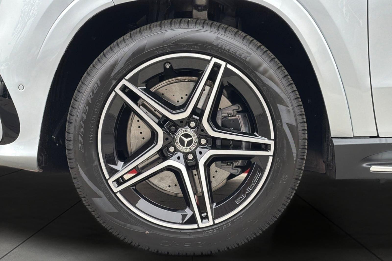 New 2026 Mercedes-Benz GLS 450 4MATIC image 27