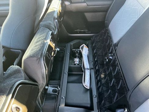 Used 2023 Toyota Tacoma TRD Off-Road image 27