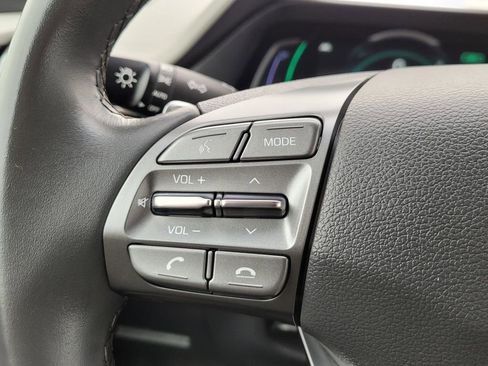 Used 2020 Hyundai Ioniq Limited image 32