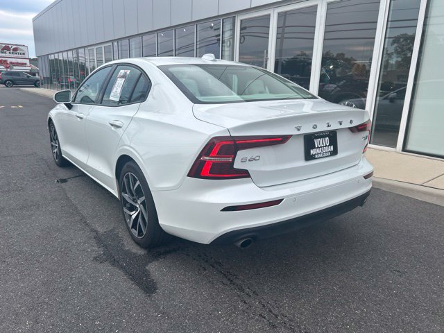 Used 2019 Volvo S60 T6 Momentum AWD/4WD image 3