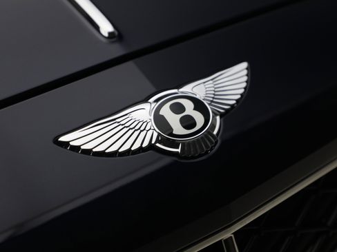 New 2026 Bentley Flying Spur image 9