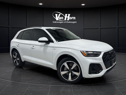Used 2023 Audi Q5 2.0T Prestige w/ Prestige Package AWD/4WD image 1