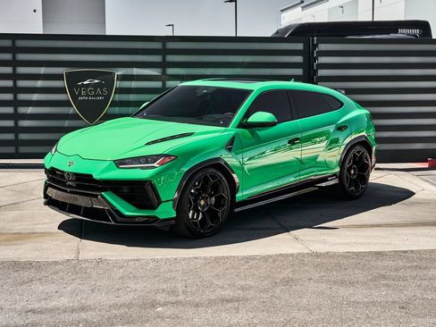 Used 2023 Lamborghini Urus Performante AWD/4WD image 5