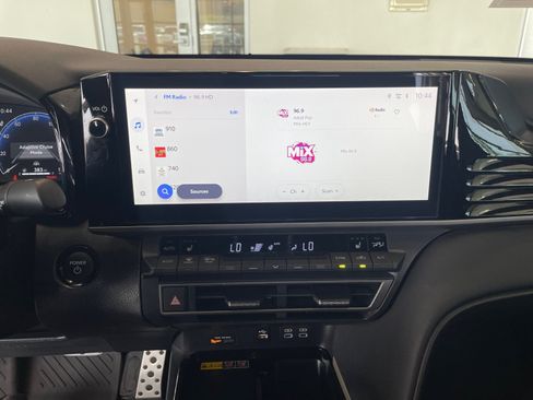Used 2026 Toyota Camry XSE FWD image 12