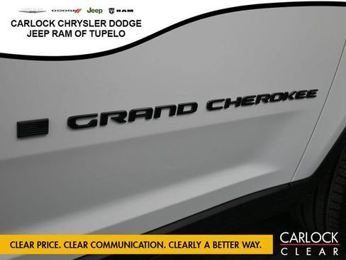 New 2025 Jeep Grand Cherokee L Limited w/ Luxury Tech Group II image 45