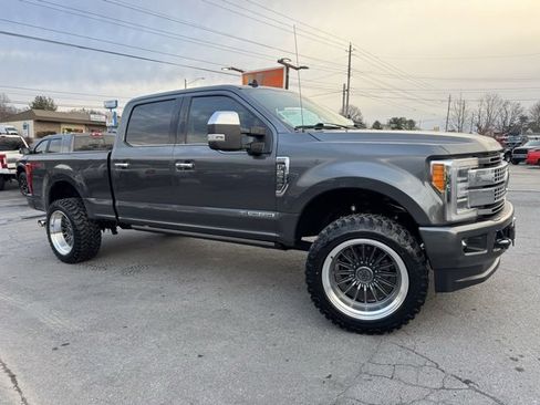Used 2019 Ford F250 Platinum w/ Platinum Ultimate Package image 1