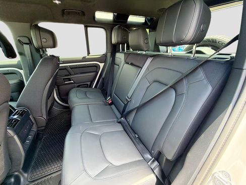 New 2026 Land Rover Defender 110 X AWD/4WD image 19