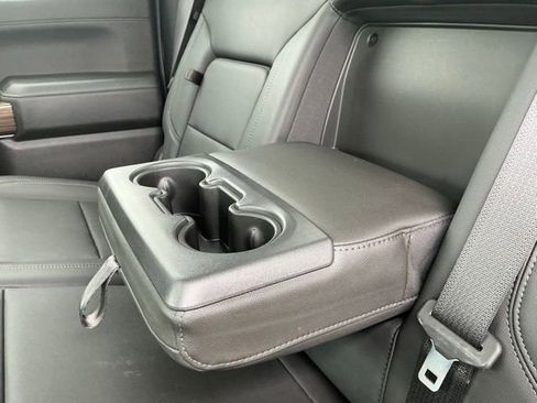 Used 2020 Chevrolet Silverado 1500 LT Trail Boss AWD/4WD image 36