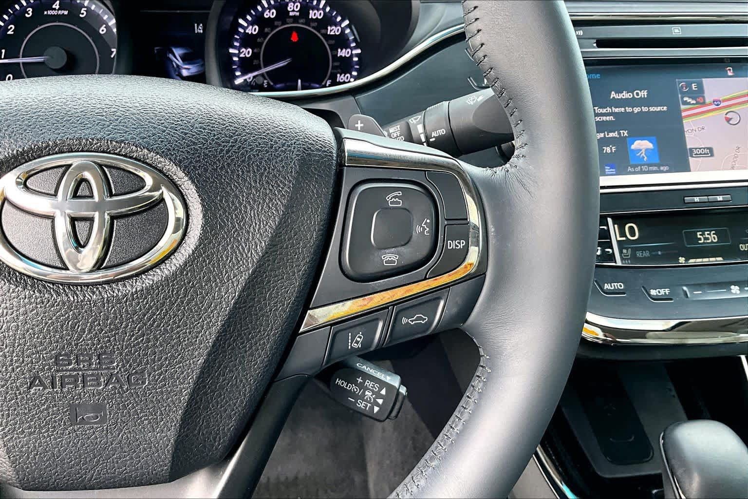 Used 2016 Toyota Avalon Limited w/ Toyota Safety Sense Package FWD image 25
