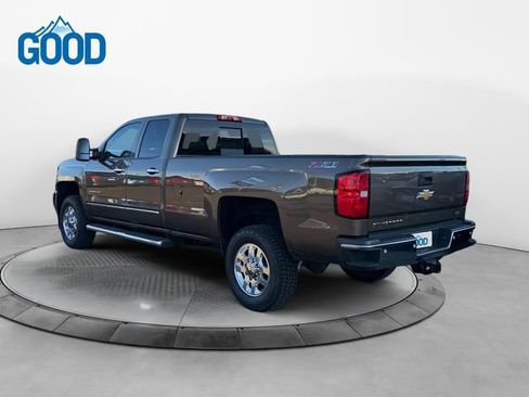 Used 2015 Chevrolet Silverado 2500 LTZ w/ LTZ Plus Package image 3