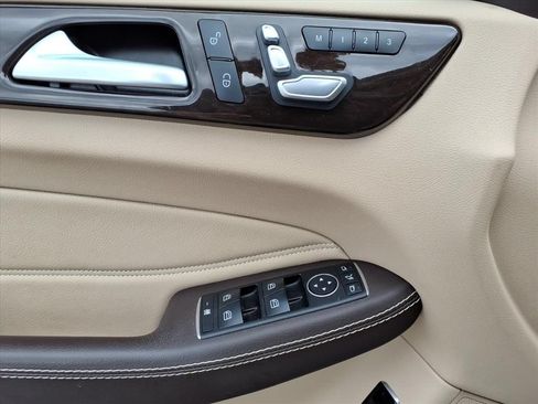 Used 2017 Mercedes-Benz GLE 350 4MATIC image 20