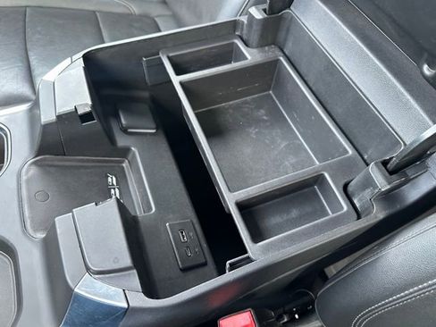 Used 2024 GMC Sierra 1500 SLT w/ SLT Premium Plus Package image 22