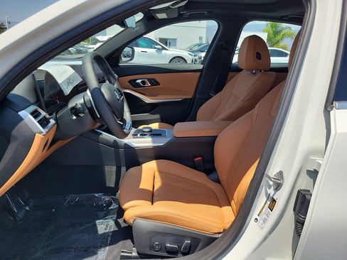 Used 2026 BMW 330i Sedan w/ Convenience Package RWD image 18