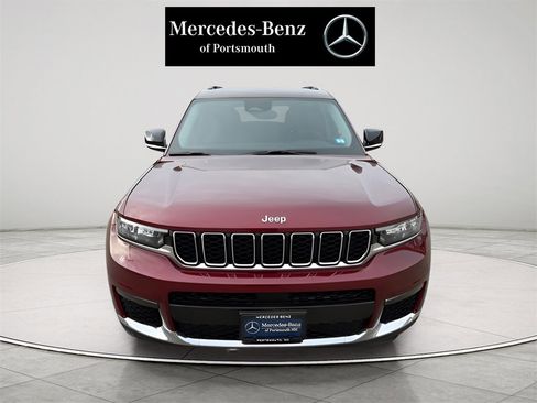 Used 2023 Jeep Grand Cherokee L Limited image 3