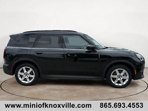 Used 2025 MINI Cooper Countryman S w/ Comfort Package Max AWD/4WD image 2