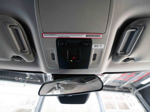 Used 2025 Toyota Camry LE image 18