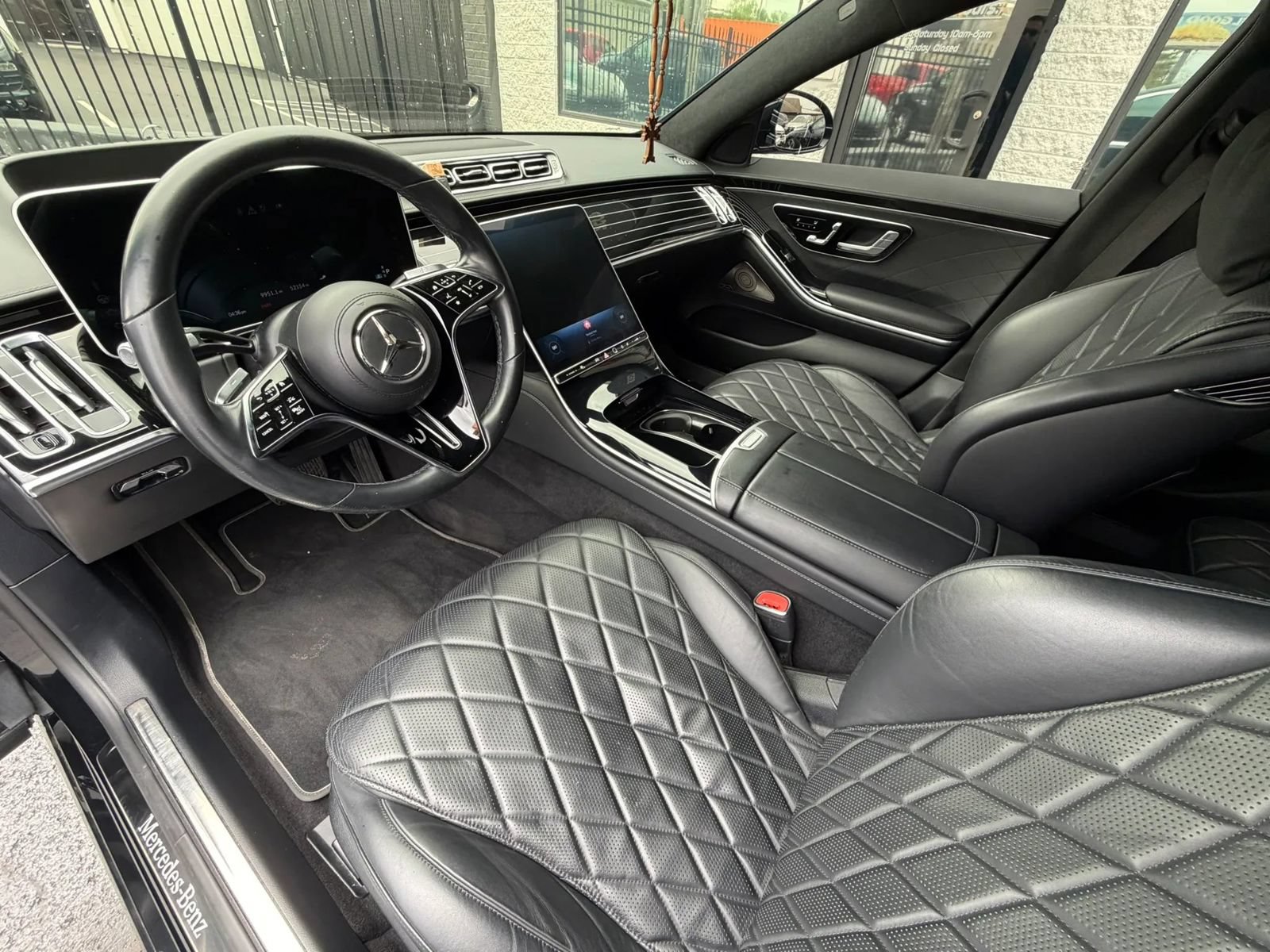Used 2021 Mercedes-Benz S 580 4MATIC Sedan image 43