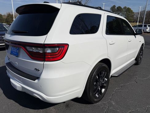 Used 2023 Dodge Durango R/T image 12