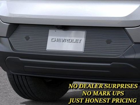 New 2026 Chevrolet Equinox EV LT w/ Comfort Package image 14