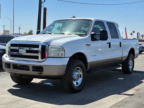 Used 2006 Ford F250 XL AWD/4WD image 1