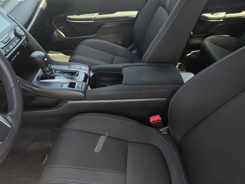 Used 2018 Honda Civic EX image 12
